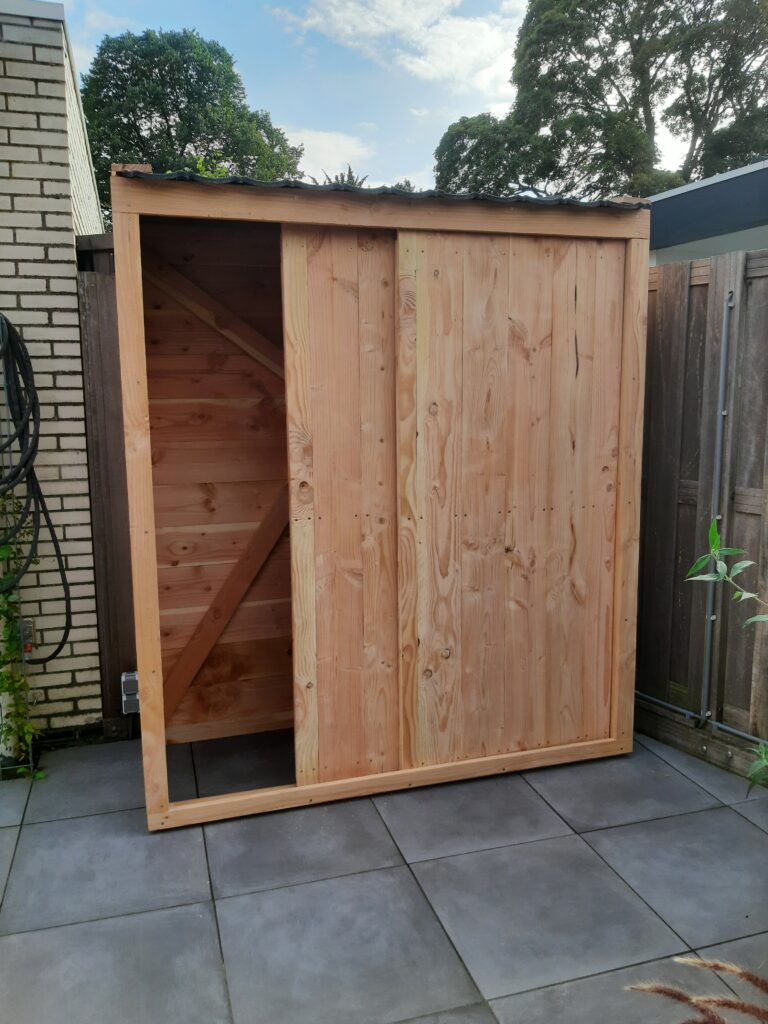 Douglas Tuinkast Xl Schuifdeuren J P Buiten Hout